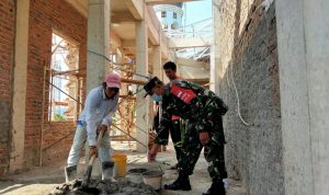 Perbaikan Masjid dan Pembersihan Sampah Jum’at Karbak Koramil Pulomerak