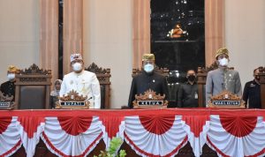 Mempringati Hut ke-22 Lamtim, Azwar Hadi Hadiri Rapat Paripurna Istimewa DPRD