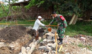 Giat Karbak Pembuatan Pondasi, Bangun Pos Ronda