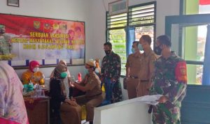 Ratusan Masyarakat Antusias Ikuti Serbuan Vaksinasi Kodim 0429/Lamtim