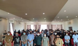 Azikin Solthan Dukung Petani Kopi Bantaeng Go Nasional dan Internasional