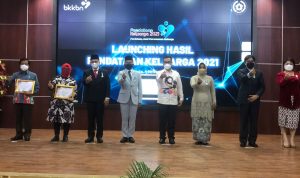 Bupati Bantaeng Terima Penghargaan Tertinggi Manggala Karya Kencana