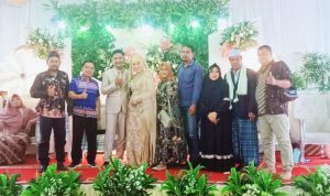 Puluhan Ribu orang Hadiri Pernikahan Anak ke Dua Pimpinan Ponpes Fathussibyan