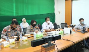 Guna Tindaklanjut Kriminalitas yang Terjadi di Agen BRILink, Kapolres Metro Himbau Kewaspadaan di Kanca BRI Melalui Zoom