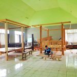 Warga Binaan Lapas Takalar Dilatih Buat Gazebo Dari Kayu Jati