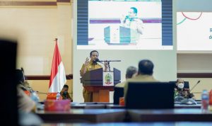 Andi Sudirman Pimpin Rakor Penanganan Covid-19 dan Evaluasi Vaksinasi