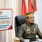 458 Tahun Sinjai, Andi Sudirman Berikan Bantuan Keuangan Rp10,5 Miliar