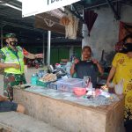 Babinsa Koramil 2306/Mancak Giat Bintahwil Pembagian Masker