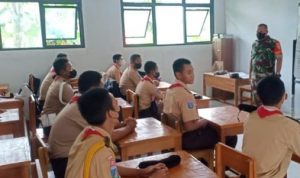 Babinsa Koramil 2303/Pulomerak Bintahwil Wawasan Kebangsaan