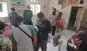 Babinsa Koramil 2302/Bojonegara Bintahwil Pendampingan Bantuan Langsung Tunai