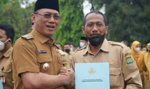 Pemkot Cilegon Berikan Uang Kadeudeuh Kepada Jama’ah Haji Kota Cilegon
