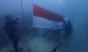Semangat Merah Putih, Dari Kedalaman Laut Pulau Sangiang Banten
