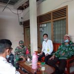 Babinsa Koramil 2304/Anyar, Giat Komsos Membahas Tentang Kamtibmas