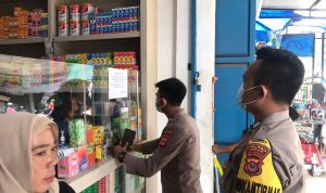 Polsek Malingping Datangi Sejumlah Apotek di Wilayah Malingping