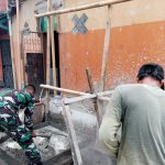 Babinsa Koramil 2302/Bojonegara, Giat Karbak Pembangunan Rumah Warga