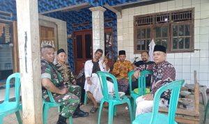 Babinsa Koramil 2305/Cinangka, Puan Ter Pendataan Warga Yang Kurang Mampu