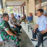 Babinsa Koramil 2302/Bojonegara, Komsos Gotong Royong Pembersihan Ruang Kelas