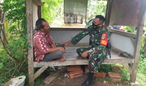 Babinsa Koramil 2305/Cinangka, Giat Komsos Dalam Rangka Kamtibmas