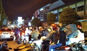 Gebyar Festival Kuliner Samber Park Dibuka Kembali, Ribuan Warga Memadati Lokasi