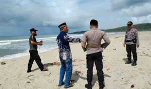 Seorang Wisatawan Asal Tangerang Hanyut Terbawa Arus di Pantai Ciantir Sawarna