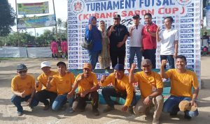 P2KS Kubang Saron Mengadakan Turnamen Futsal Dengan Hadiah Trofi dan Uang Binaan