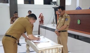 Kepala OPD dan Camat Teken Pakta Integritas dan Perjanjian Kinerja Dihadapan Pj Bupati Takalar