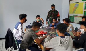 Babinsa Koramil 2301/Cilegon, Komsos Tentang Tata Cara Masuk TNI