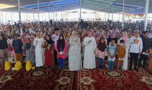 Moment Pengajian Akbar di Way Kanan, Chusnunia Sampaikan Pemprov Lampung  Anggarkan Anggaran untuk Kab Way Kanan