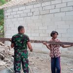 Babinsa Koramil 2302/Bojonegara, Giat Karbak Pembangunan Rumah Warga