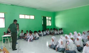 Babinsa Koramil 2302/Bojonegara, Bintahwil Bahaya Miras dan Narkotika