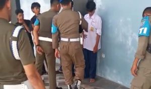 Kedapatan Nongkrong di Pantai Kelisut Saat Jam Sekolah, 3 Pelajar di Toboali Diciduk Satpol PP