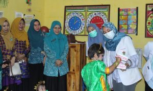 Peringati Hari Jadi Takalar, TP PKK Gelar Baksos Pemeriksaan Gigi, Mulut dan Skrining Bayi Bibir Sumbing 