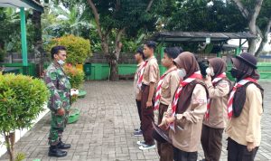 Babinsa Koramil 2304/Anyer, Bintahwil Latihan PBB