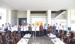 Gubernur Lampung Twrima Audensi Pengurus KDEKS 