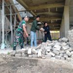 Babinsa Koramil 2307/Ciwandan, Karbak Pembangunan Rumah Warga