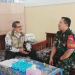 Babinsa Koramil 2306/Mancak, Giat Komsos Membahas Cuaca Musim Hujan