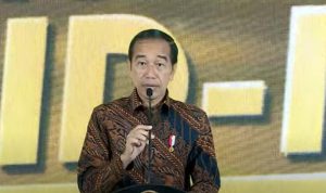 Resmikan Pengoperasian Jalur Kereta Api, Jokowi Singgung Keterlambatan 30 Tahun Pembangunan Transportasi Publik di Jakarta