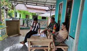 Babinsa Koramil 2305/Cinangka Giat Komsos Membahas Tentang Ketertiban