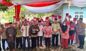 Aprilliati Anggota DPRD Provinsi Lampung Gelar Sosialisasi PIP di Kota Balam
