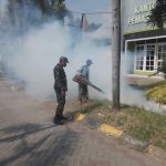 Babinsa Koramil 2302/Bojonegara, Bintahwil Penyemprotan Pogging
