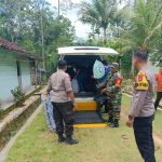 Babinsa Koramil Way Jepara Monitoring Pemberian Bantuan Disabilitas dari Kemensos