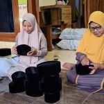 Momen Bulan Ramadhan, Omzet Penjualan Peci di Kudus Naik 2 Kali Lipat