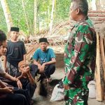 Babinsa Koramil 2306/Mancak, Giat Komsos Membahas Tentang Kamtibmas Lingkungan