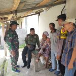 Babinsa Koramil 2304/Anyar, Giat Komsos Membahas Tentang Situasi Wilayah Menjelang Lebaran
