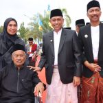 Bupati dan Wakil Bupati Wajo Salat Idulfitri di Lapangan Merdeka Sengkang