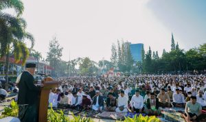 Usai Sholat Idul Fitri 1444 H, Molen Mengajak Jamaah untuk Bertamu ke Rumah Dinas Wali Kota Pangkalpinang