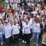 Gerakan Sulsel Anti Mager di Kabupaten Wajo, Gubernur Sulsel Asyik Bagi-bagi Hadiah