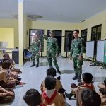 Anggota Satgas TMMD, Menyambut Kedatangan Puluhan Siswa SDN Kedaleman IV Cibeber