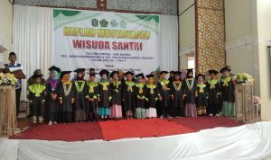 Pj Bupati Takalar Hadiri Wisuda Santri Haflan Musyahadan Kecamatan Marbo dan Pol-Sel 