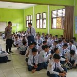 Polsek Payung Gelar Sosialisasi Kenakalan Remaja dan Bahaya Narkoba di SMP Negeri 5